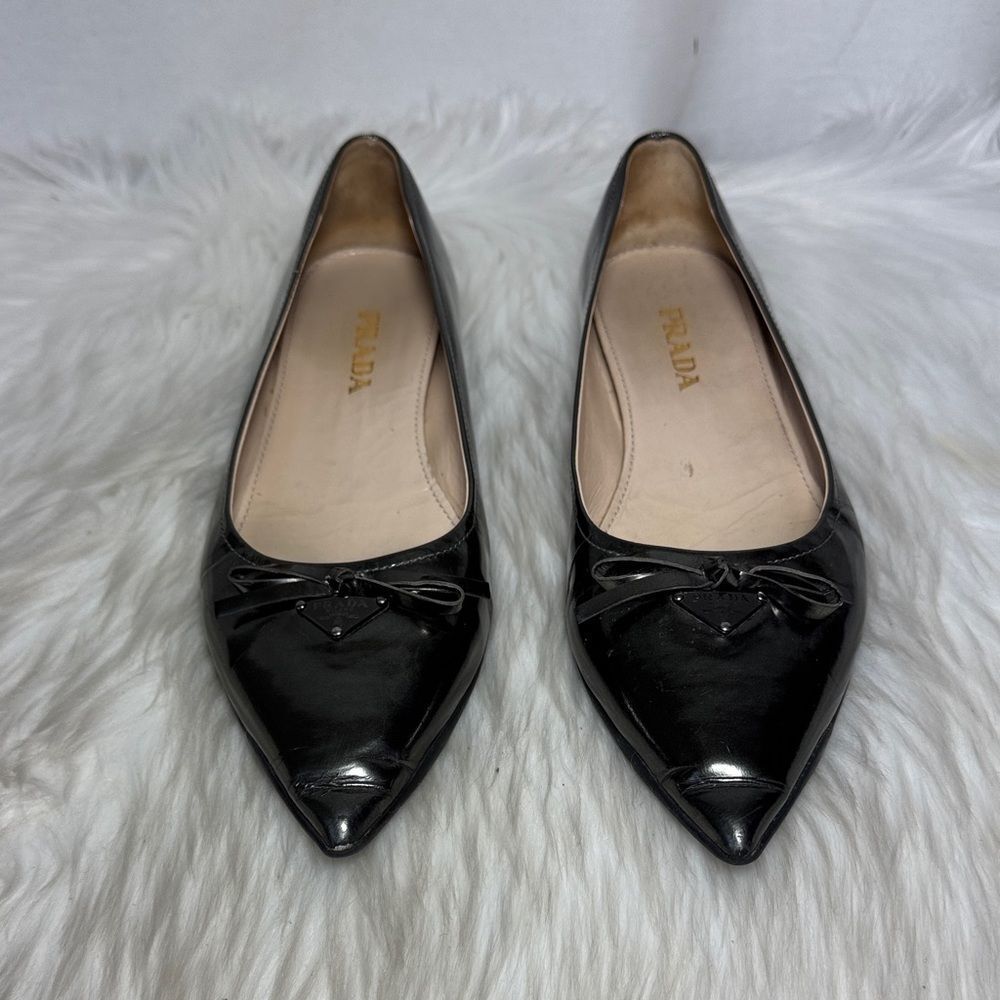 Prada Calzature Vintage Dark Pewter Ballet Patent Leather Flats Sz 38.5/US 8.5 - Picture 2 of 8